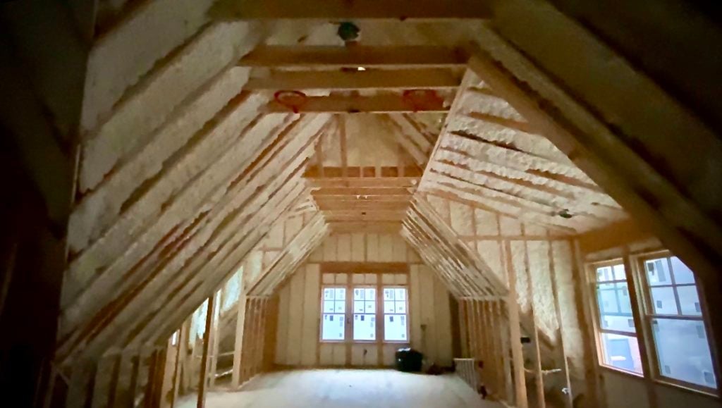 residential spray foam insulation contractor