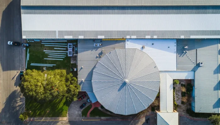 Types Of Commercial Roofs For Texas / Arp Roofing 14 6708E9Ee6Bfa786C639145Db_670642586F3052C5Cdde41Bd_66F42Bbc5561F9505102Caee_Victoria2520Center201